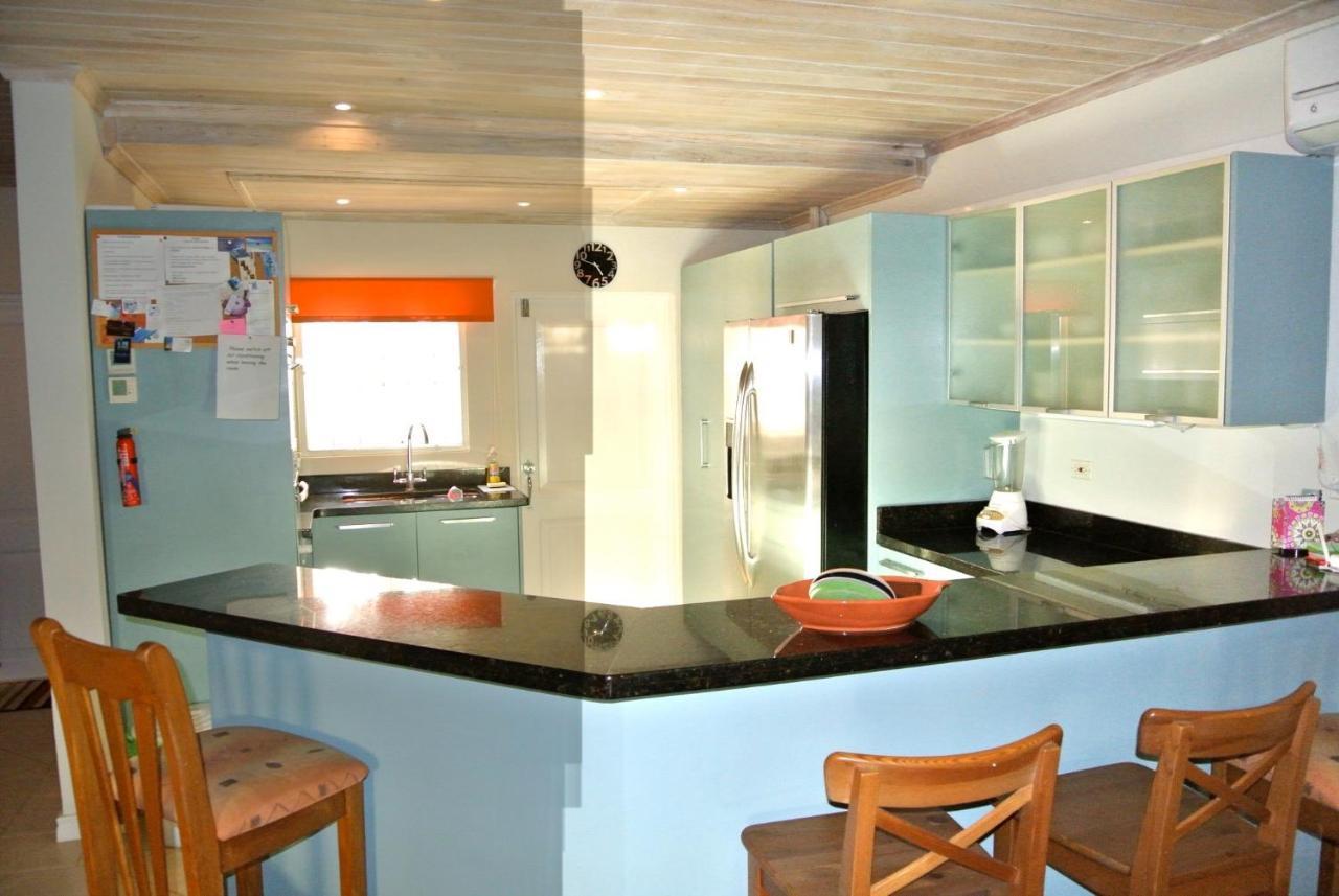 Nanpa, Luxury Family Three Bed Villa, St James West Coast, Private Pool Saint James Extérieur photo